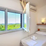 Feriehus Karmela By Interhome *