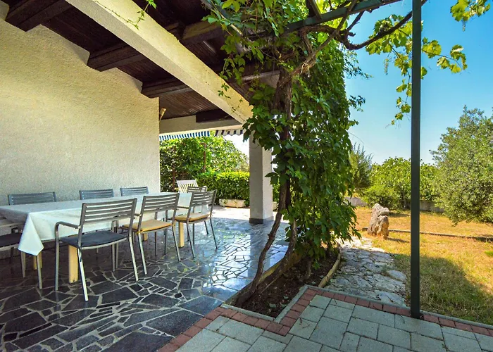 Karmela By Interhome Сasa de vacaciones *